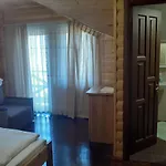 біла хата Iltsi