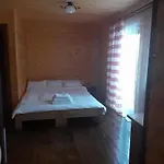 біла хата *